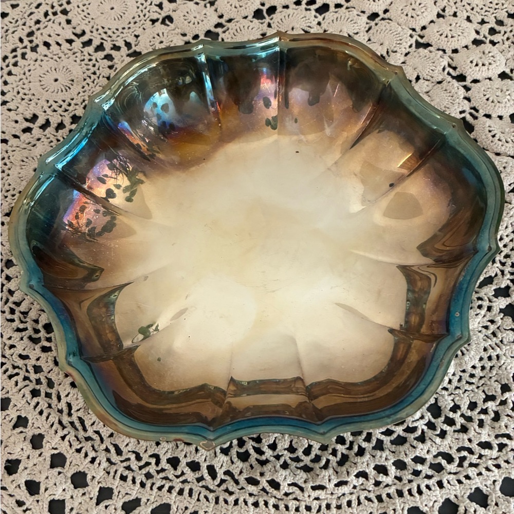 Vintage Silver-Plated Scalloped Serving Bowl / Decorative Dish